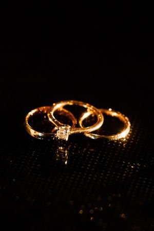 Parure d'or, détail précieux
